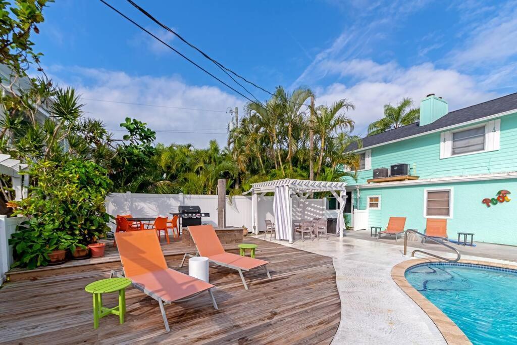 Walk To The Beach - Island Villa 시에스타 키 외부 사진